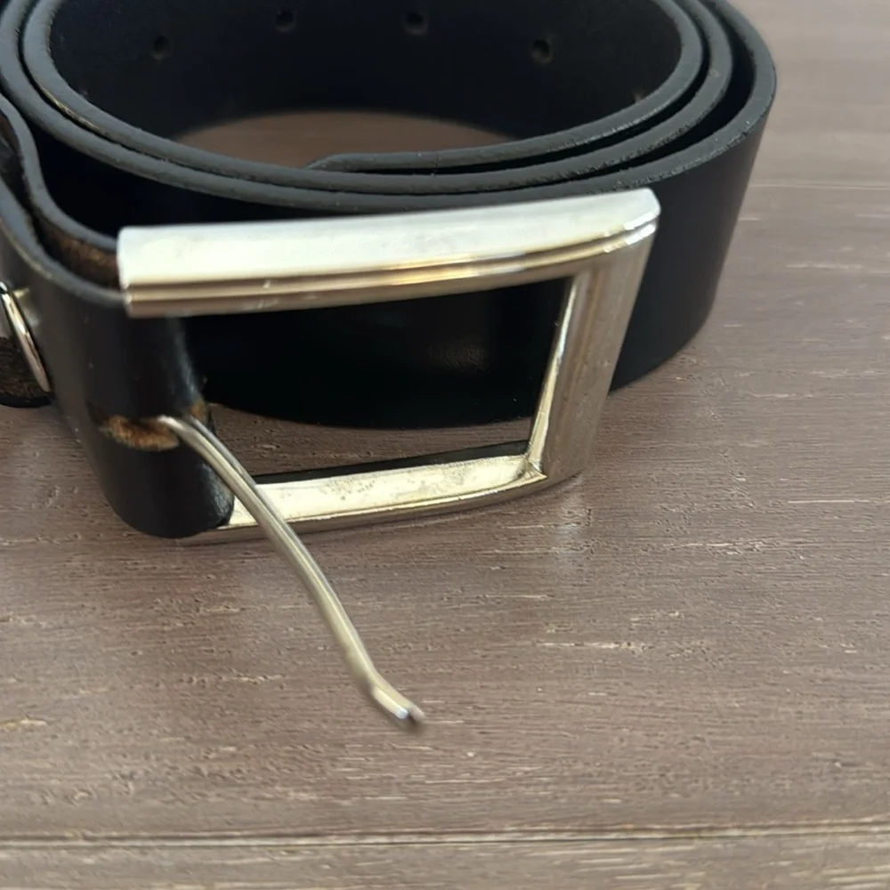 Black Genuine Leather Belt size 32 silver buckle classic office casual unisex